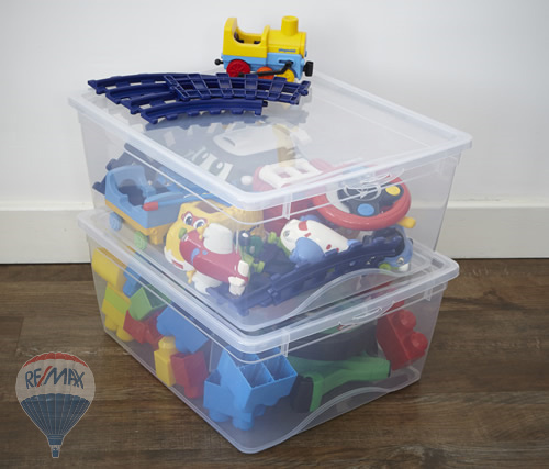plastic box for toys